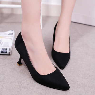 Moodsad naiste terava otsaga kingad paelaga või tavalise mudeliga