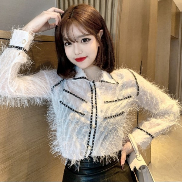 Stiilne naiste särk klassikalise krae ja tikandiga