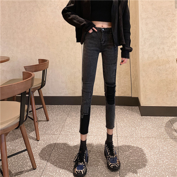 Modern női farmer Karcsú modell magas derékkal, színes foltokkal