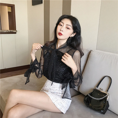 Kevadine naiste litritega pluus ja paelaga krae