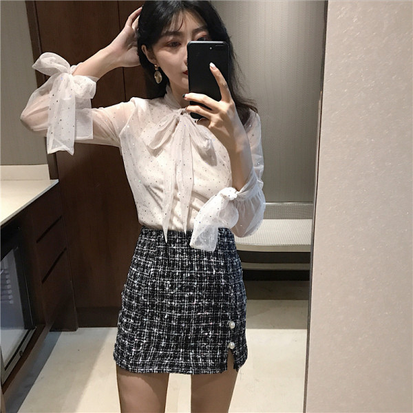 Kevadine naiste litritega pluus ja paelaga krae