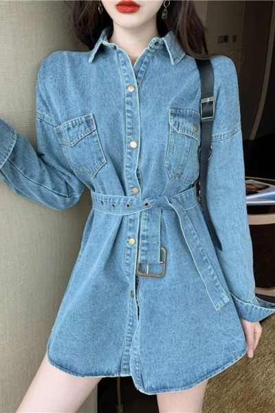 Tavaszi női farmer ruha klasszikus gallérral és övvel