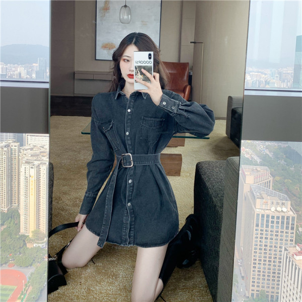 Tavaszi női farmer ruha klasszikus gallérral és övvel