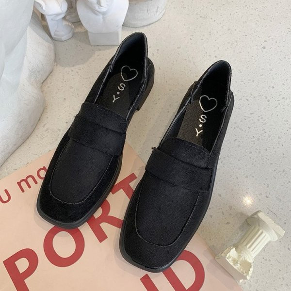 Naiste vabaaja mokassiinid öko seemisnahast lihtsast mudelist lameda tallaga