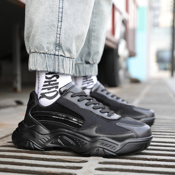 Sportlikud ja igapäevased paeltega meeste tossud