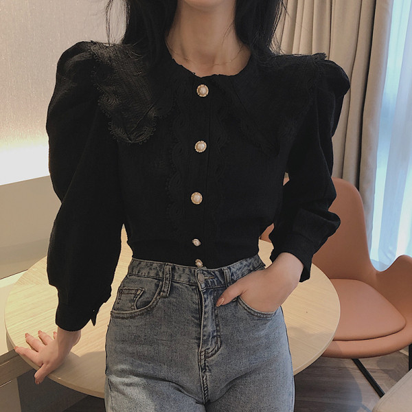 Stílusos női ing békával és puffos ujjakkal