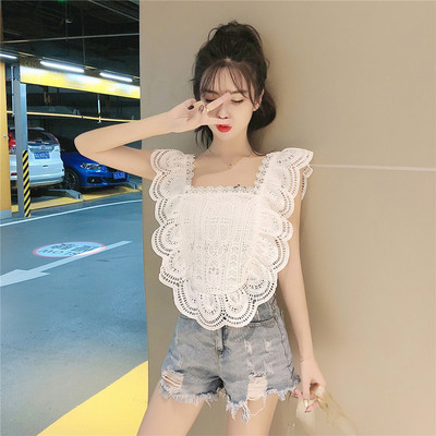 Uus mudel ruudukujulise kaelusega pitsist topp