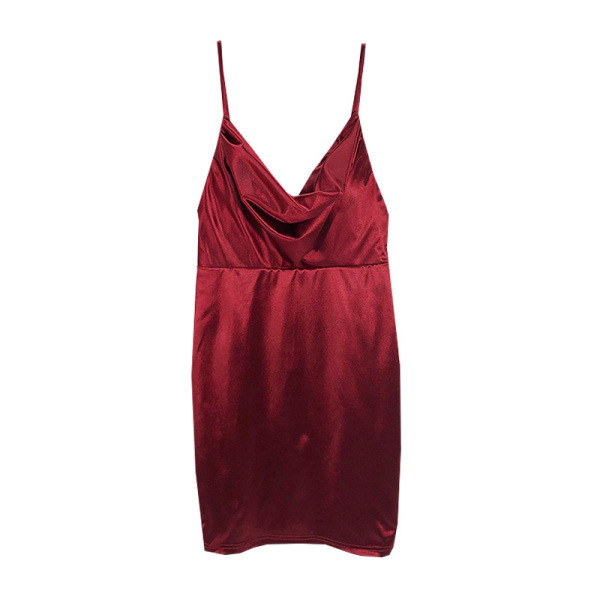 Uue mudeli lühike satiinkleit V-kaelusega ja õhukeste rihmadega