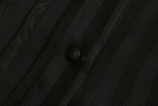 Uus mudel naiste lõikega šifoonist särk