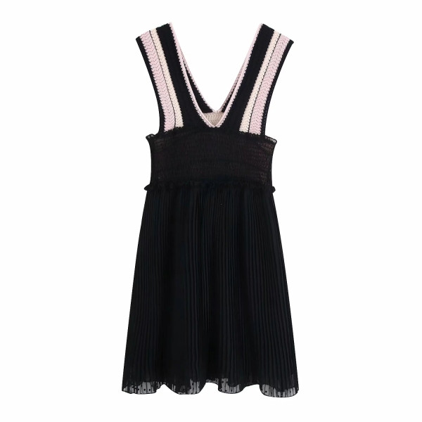 Lühike must plisseeritud kleit kootud ülaosaga