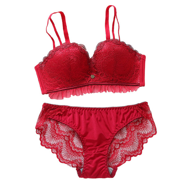 Naiste igapäevane komplekt kaheosalisest pitsiga aluspesust