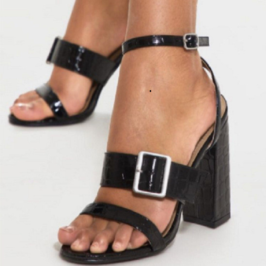 Uus mudel kõrge paksu kontsaga ja pandlaga naiste sandaalid