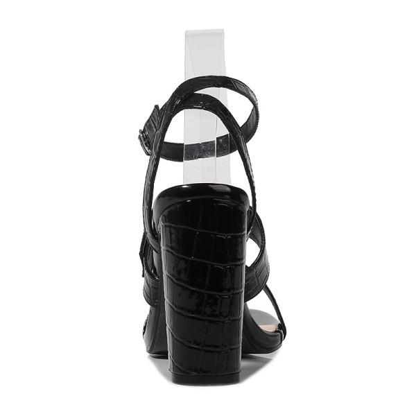 Uus mudel kõrge paksu kontsaga ja pandlaga naiste sandaalid