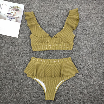 Új, kétrészes fürdőruha, magas derékkal és fém elemekkel