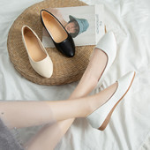 Paprasti moteriški mokasinai iš dirbtinės odos plokščiu padu, paprasto modelio