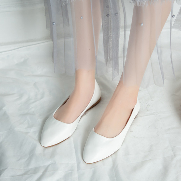 Ежедневни дамски мокасини от еко кожа с равна подметка изчистен модел