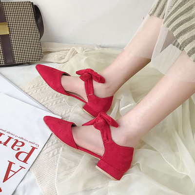 Нов модел пролетни заострени обувки с връзки от еко велур