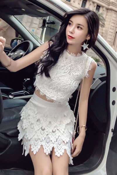 Модерен дамски комплект с дантела от две части 