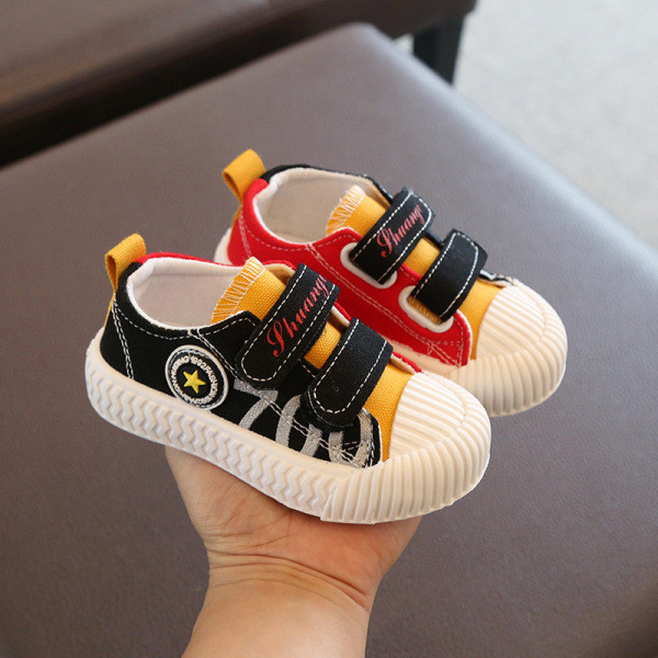 Ежедневни детски кецове с надпис и лепенки за момчета