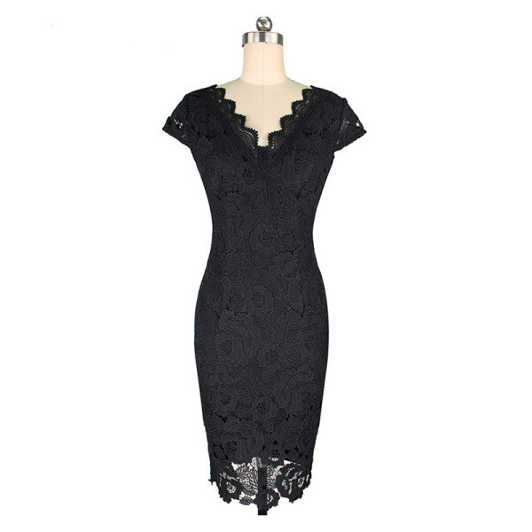 Елегантна дамска дълга рокля с къс ръкав и дантела 