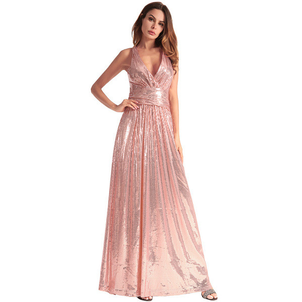 НОВ модел дамска дълга рокля с дълбоко деколте и пайети 