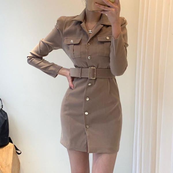 Дамска стилна рокля с класическа яка  и колан на талията 