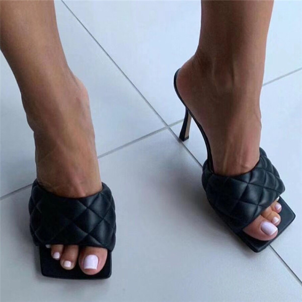 Нов модел дамски чехли на висок ток от еко кожа