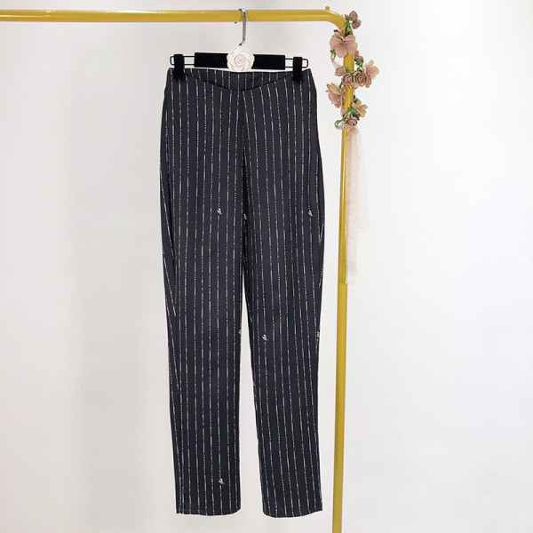 Нов модел дамски панталон прав модел с висока талия