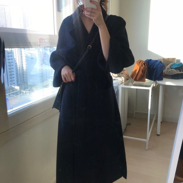 Стилно дамско палто с джобове и връзка на талията -дълъг модел 