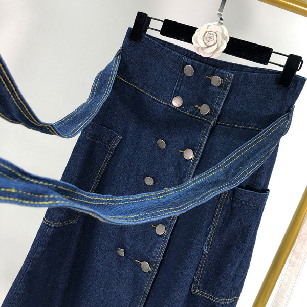 Разкроена дънкова пола с висока талия с копчета и джобове