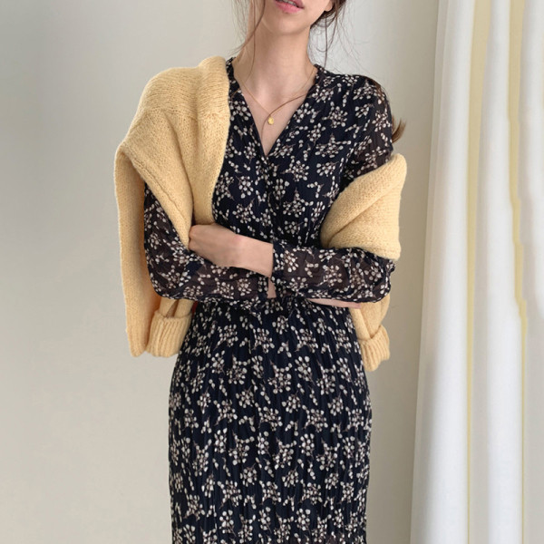 Rochie casual de dama cu talie elastica si maneci lungi