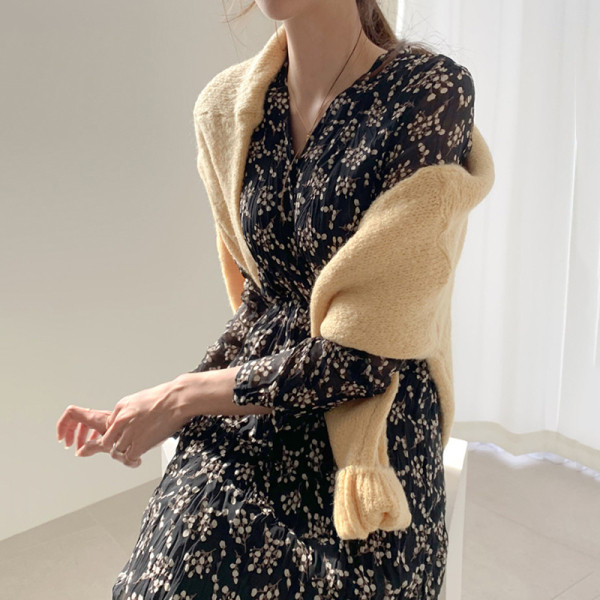 Rochie casual de dama cu talie elastica si maneci lungi