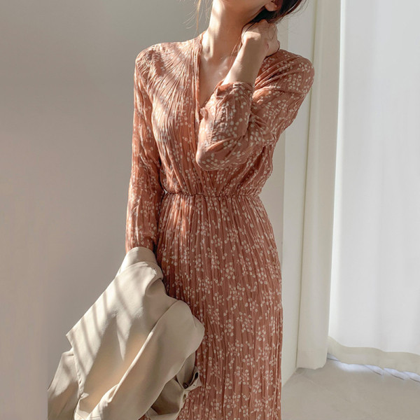 Rochie casual de dama cu talie elastica si maneci lungi