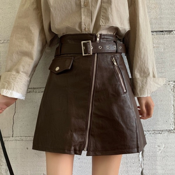 Fusta de dama din piele la zi cu talie inalta, curea si fermoar