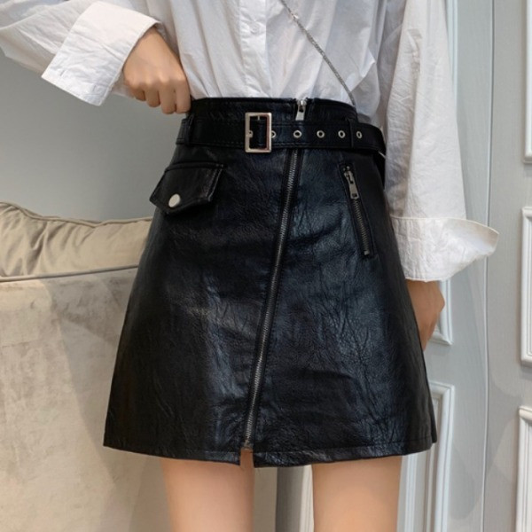 Fusta de dama din piele la zi cu talie inalta, curea si fermoar