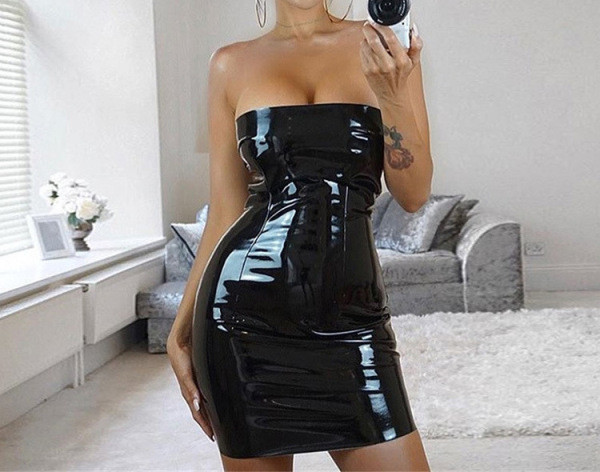 Модерна дамска къса кожена рокля без презрамки Slim модел 