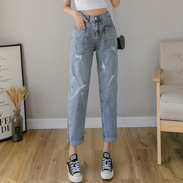 Дамски дънки с висока талия и скъсани мотиви