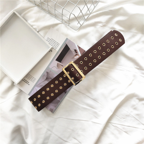 Ежедневен дамски колан от еко кожа с метални елементи