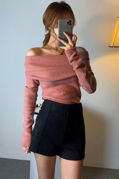 Bluză de toamnă modernă de damă cu umerii goi