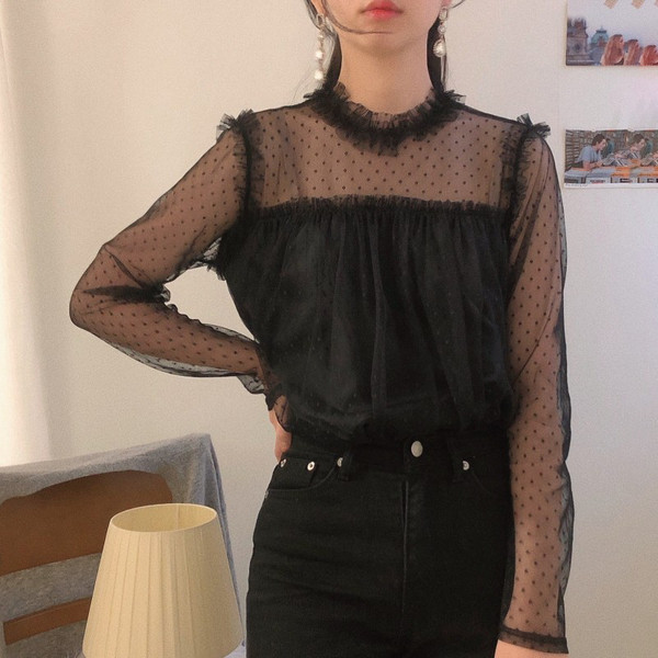 Bluză de toamnă de damă modernă cu mâneci din dantelă