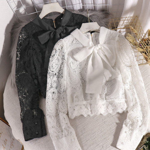 Cămașă scurtă de dantelă de damă elegantă, cu panglică și mâneci lungi