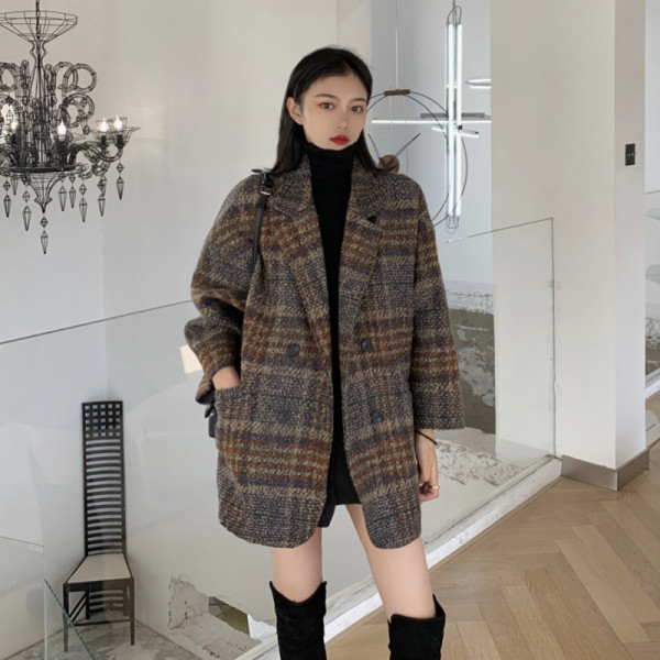 Palton dama in carouri model larg cu buzunare