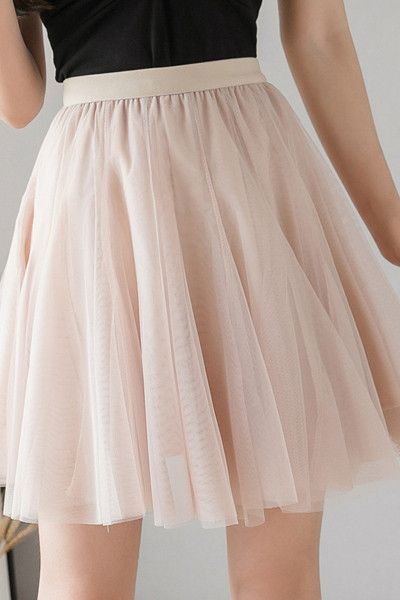 Fusta scurta de dama croiala model cu tul