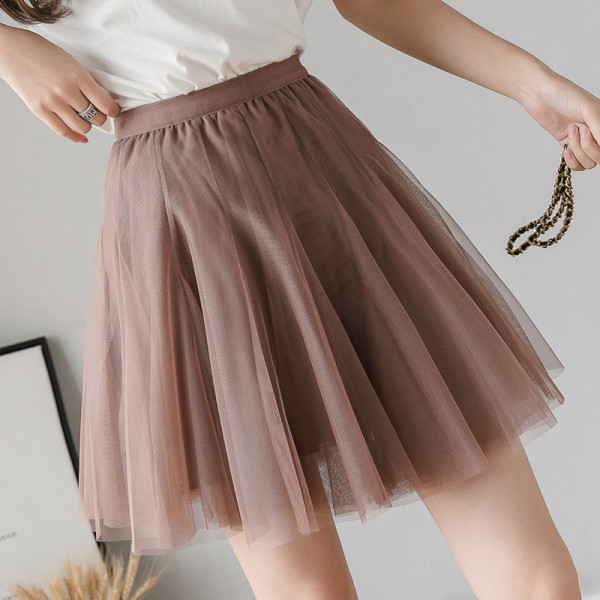 Fusta scurta de dama croiala model cu tul