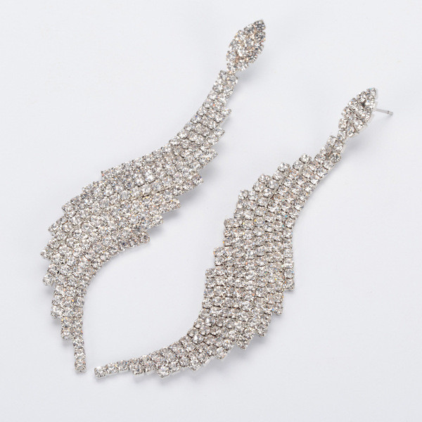 Cercei eleganti de dama din argint cu pietre