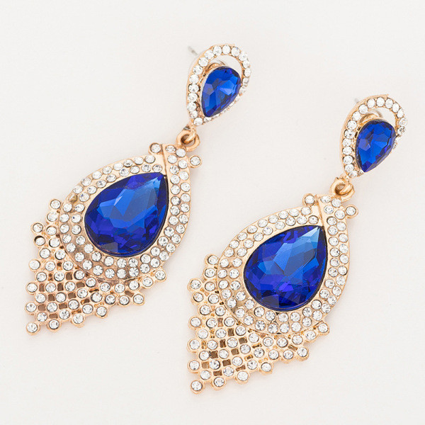 Cercei eleganti de dama cu pietre colorate