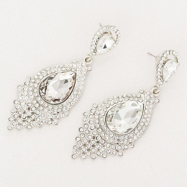 Cercei eleganti de dama cu pietre colorate