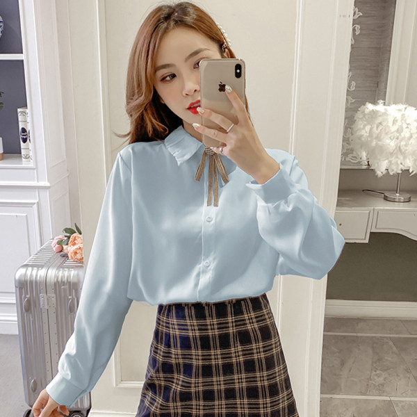 Cămașă de damă modernă model larg cu mâneci lungi