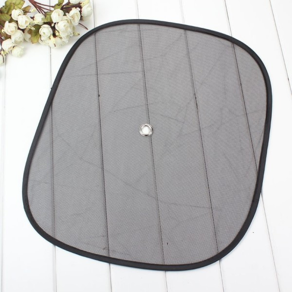 Sklopiva nadstrešnica za auto u crnoj boji