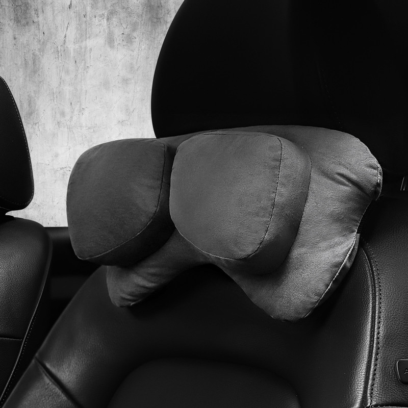 Nyakba illeszkedő autós üléspárna